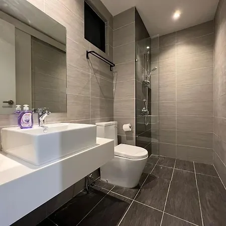 Trion Kl Queen Service Home Kuala Lumpur Exterior photo